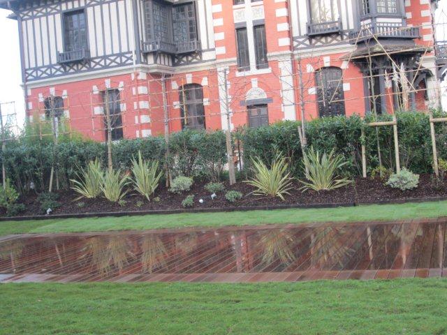 Piscines inox avec terrasse mobile
